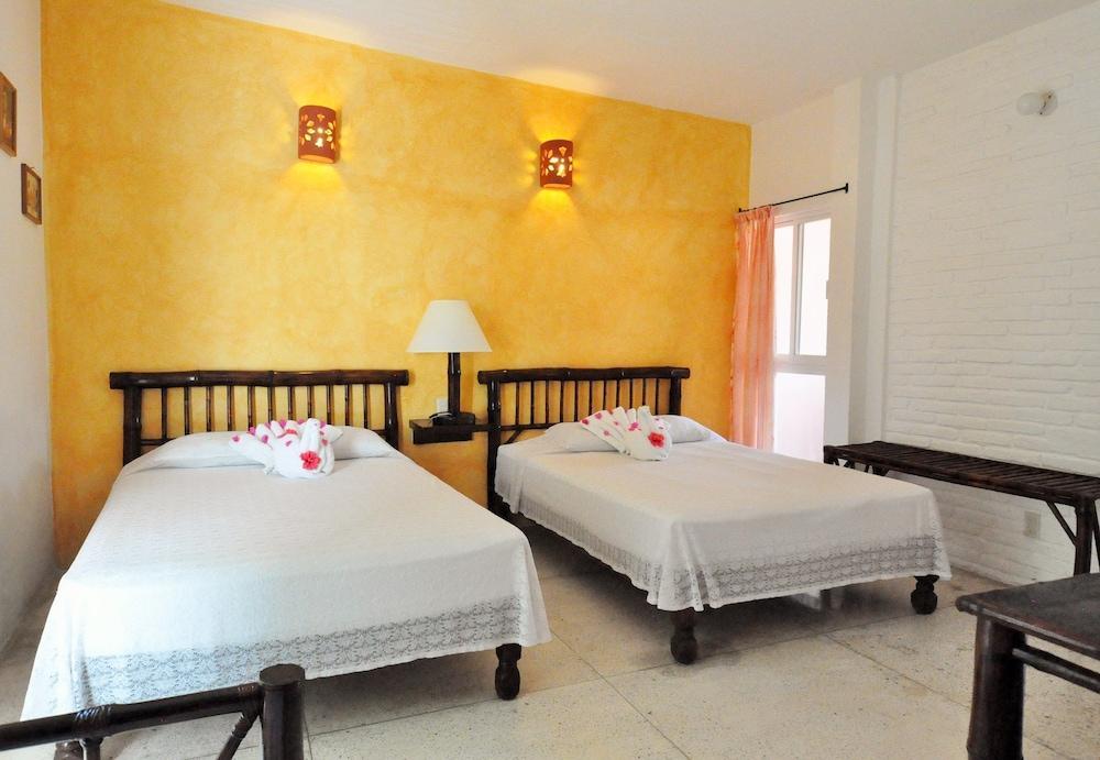 Hotel Zihua Caracol Zihuatanejo Exterior foto