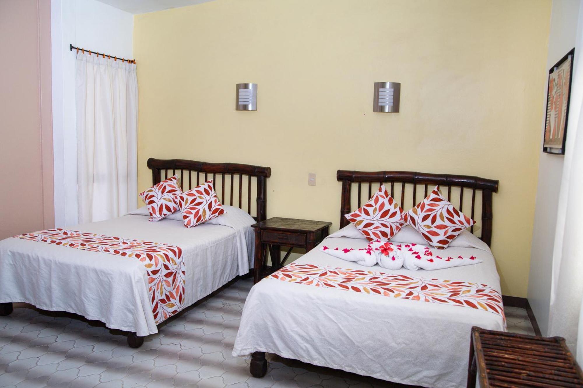 Hotel Zihua Caracol Zihuatanejo Exterior foto