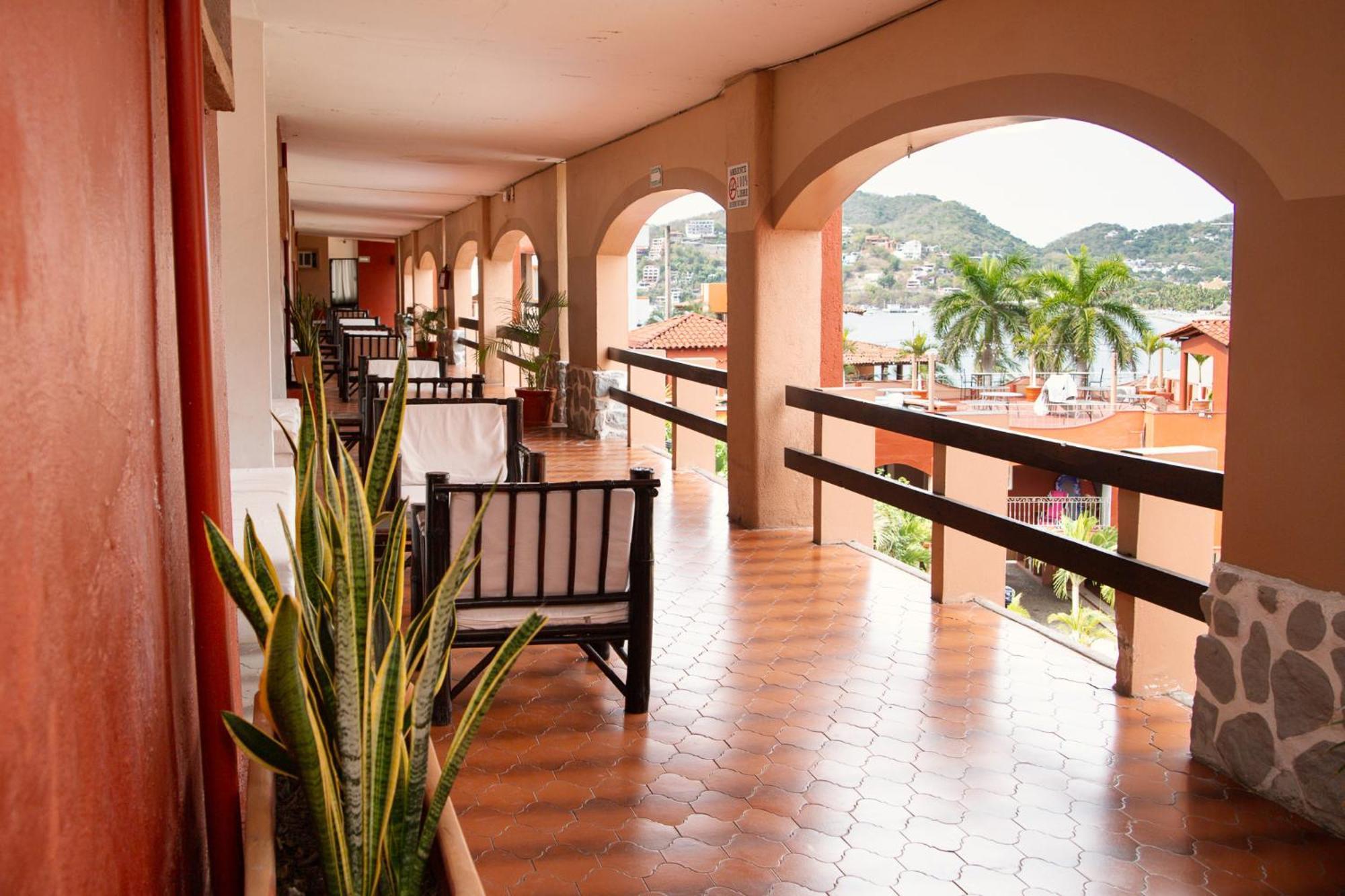 Hotel Zihua Caracol Zihuatanejo Exterior foto