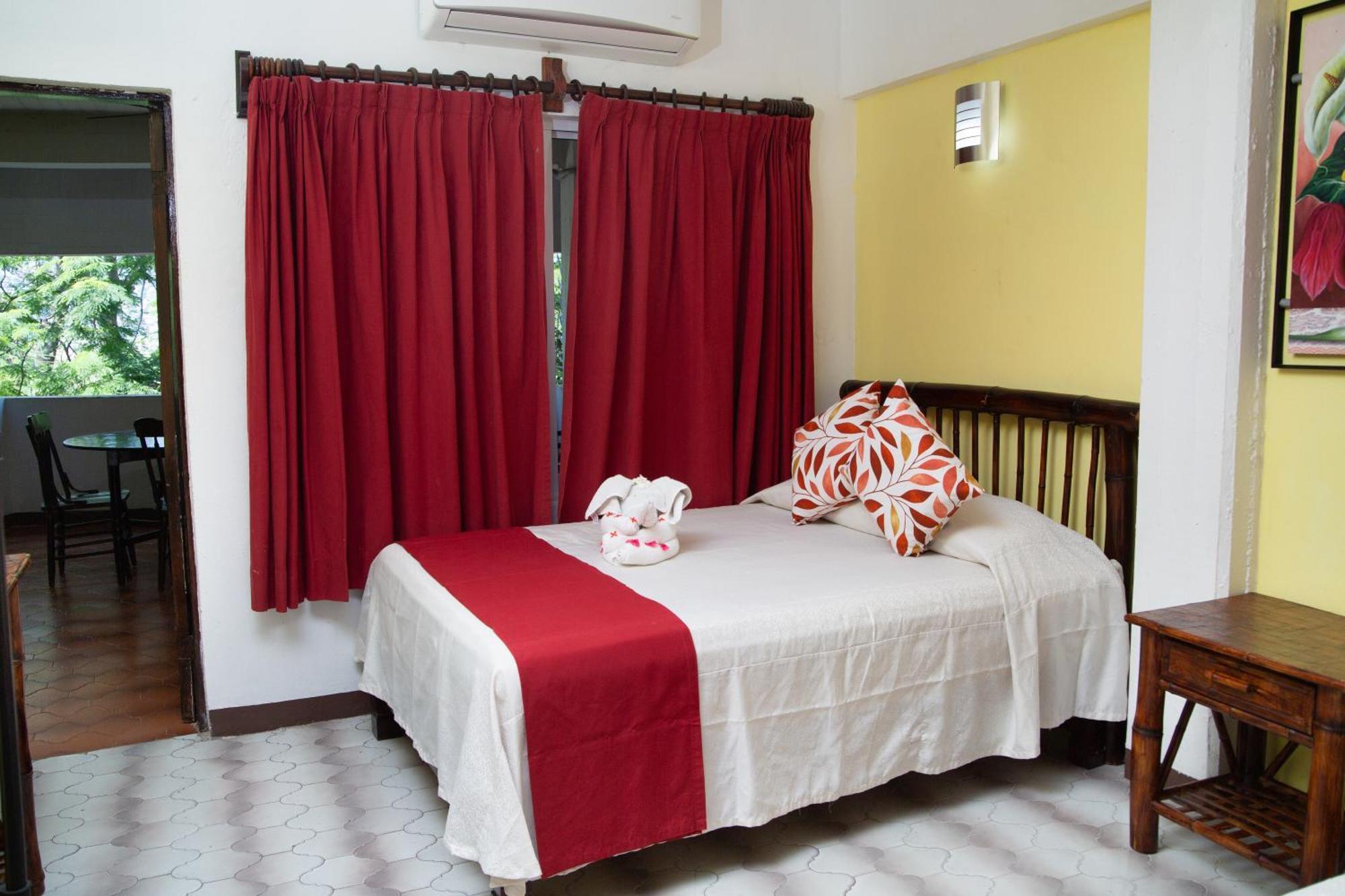 Hotel Zihua Caracol Zihuatanejo Exterior foto